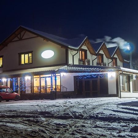 Mountain Dew Hotel Belasovitsa Exterior photo
